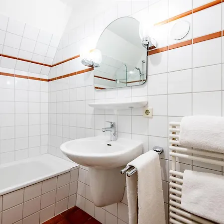 Friesenhaus Kaeptn Hahn Hausteil 02 *